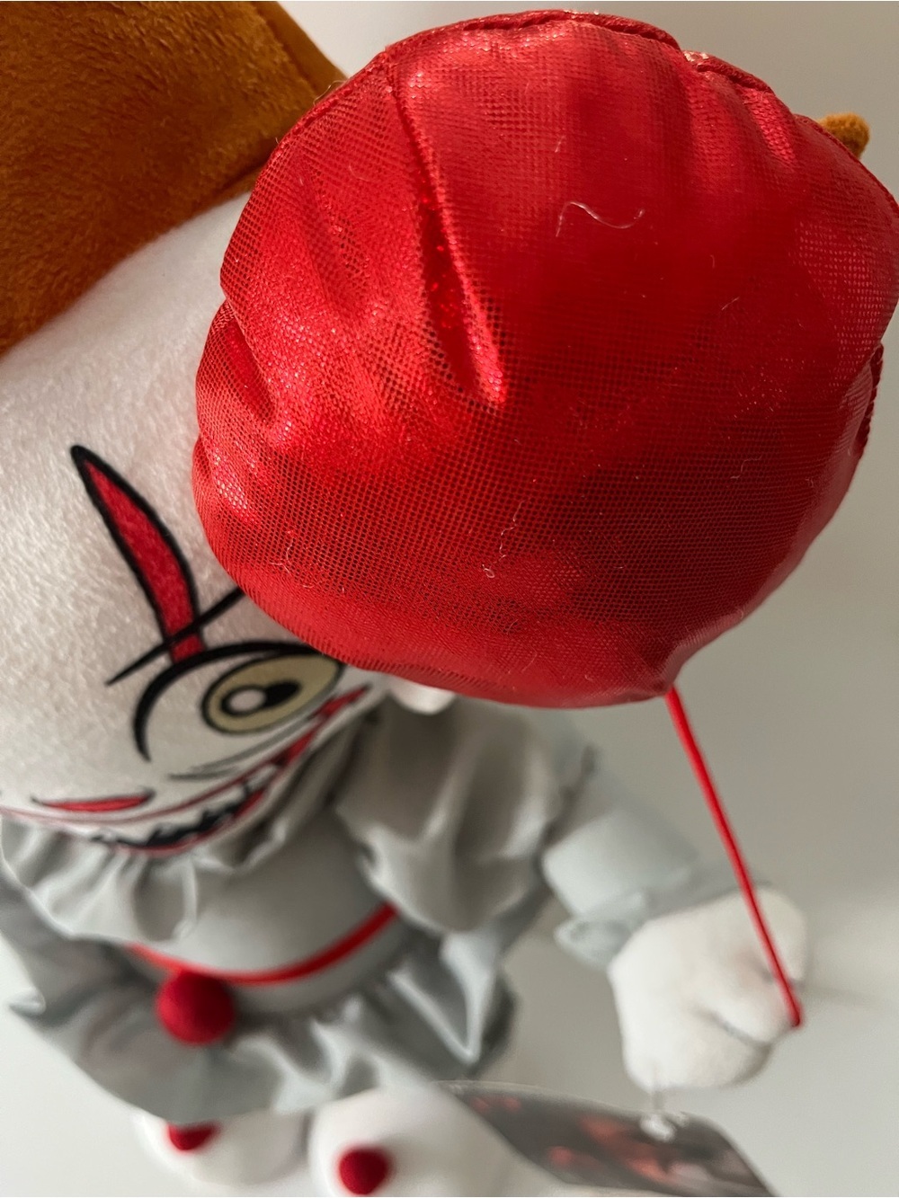 NWT Pennywise IT Movie Halloween Greeter – "You'll Float Too" 🎈 - Picture 6 of 11